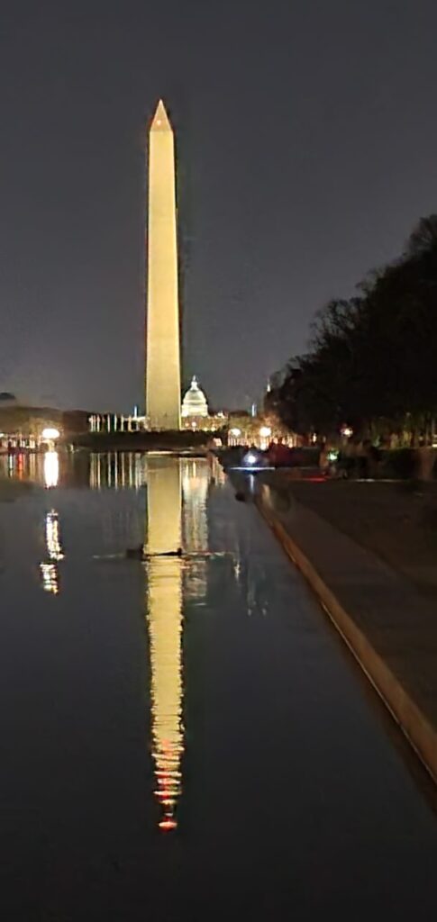 A view of the washington monument from across the street.